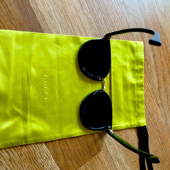 Gucci GG0403S-001 Unisex 51mm Black Sunglasses,100% UV protection. Preowned. - Picture 2 of 9